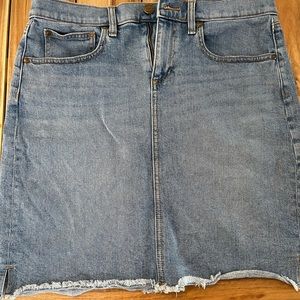 Frayed denim shift skirt